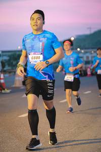 BIB: 6880
                            <button type="button" onclick="openModal(3392637)" class="btn btn-primary btn-sm float-right btn-popup" data-toggle="modal" data-target=".modal-high-quality">
                        <i class="fas fa-shopping-cart"></i> Add to Cart
                    </button>
                                            <button type="button" onclick="isThisMe(3392637, true)" class="btn btn-success btn-sm float-right btn-popup btn-isme hidden" data-toggle="tooltip" data-placement="bottom" title="นี่คือรูปของคุณใช่ไหม คลิกที่นี่เพื่อเอาเข้าอัลบั้ม">
                        <i class="fas fa-plus"></i> Add to album
                    </button>
                    <button type="button" onclick="isThisMe(3392637, false)" class="btn btn-warning btn-sm float-right btn-popup btn-isnotme hidden">
                        <i class="fas fa-ban"></i> Remove from album
                    </button>